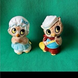 josef originals Owl Salt and Pepper shakers figurine pair Oliver & Olivia 3”